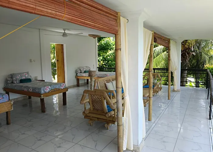 Skylodge - Bali Jungle Retreat With Fine Dining & Eco Pool
