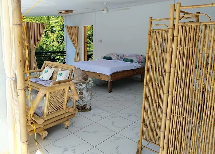 Skylodge - Bali Jungle Retreat With Fine Dining & Eco Pool ホテル 4*