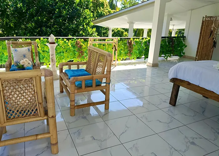 Skylodge - Bali Jungle Retreat With Fine Dining & Eco Pool ホテル